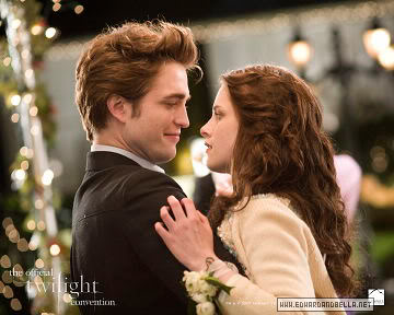 Edward and Bella - TwilightStills3-1.jpg