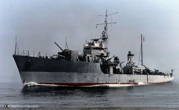 eskortowce - Daito 1944.jpg