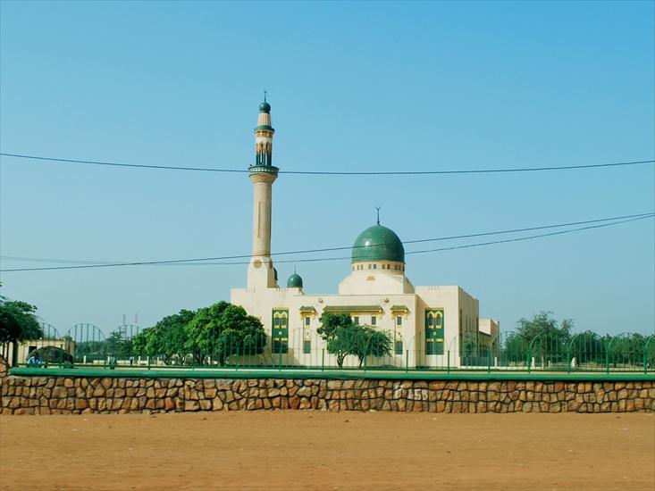 architektura 1 - Mosque in Niamey - Niger.jpg