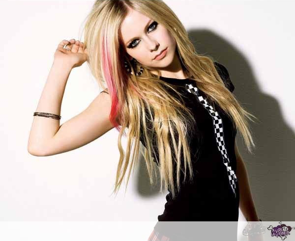 Avril Lavigne - 07.jpg