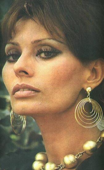 Sophia Loren - sophia17.jpg