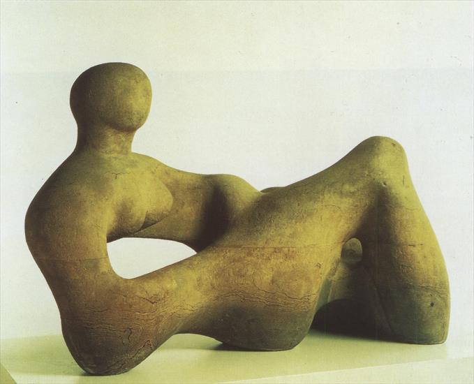 412 art pictures - 386. henry moore reclining figure 1938.jpg