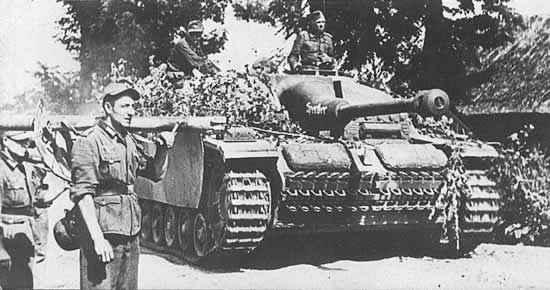 TAPETY CZOŁGI - StuG 40 Ausf. G fot. 3.jpg
