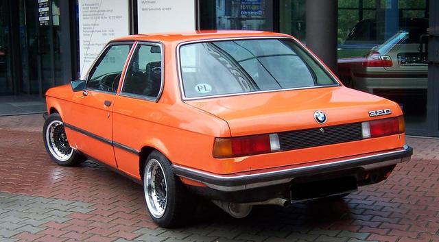BMW E21 - 028phnix.jpg