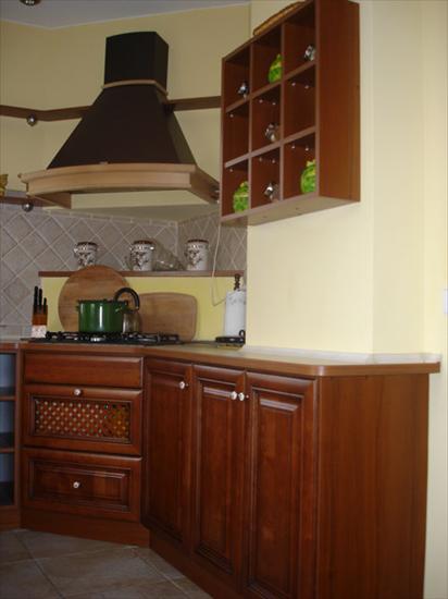 Kuchnia, pokój, łazienka - Kuchnia - styl rustykalny.bmp