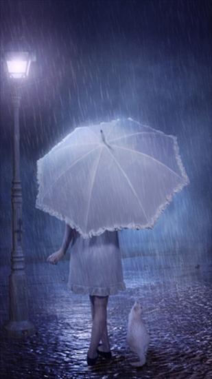 Ona z parasolką - Rain.jpg