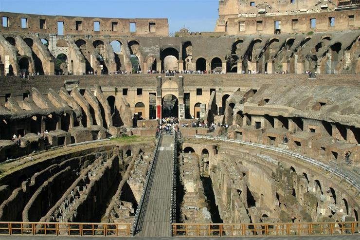 flawiusze - 13.Amfiteatr Flawiuszy Koloseum_ konstrukcja areny_70-80 n.e., Rzym.jpg