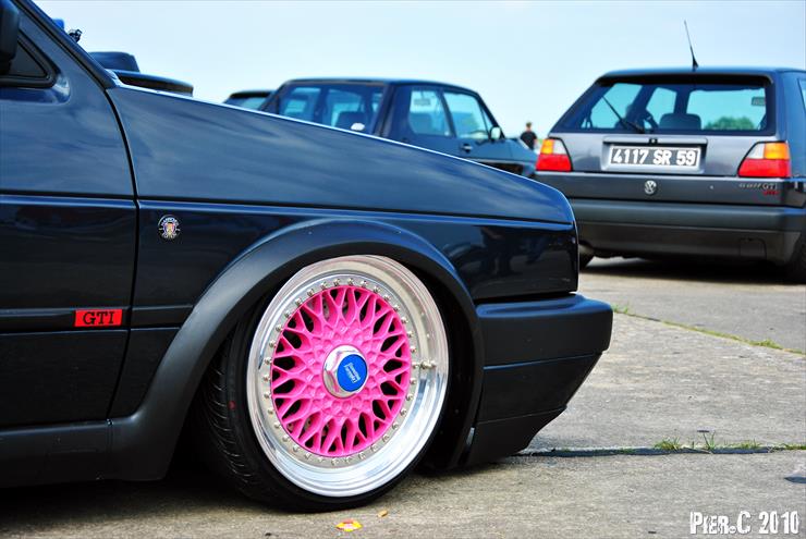 Felgi - Gti_pink_Whelles.jpg