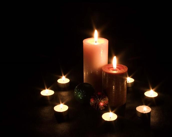 Świece - candle_wallpaper_candle_2009.jpg
