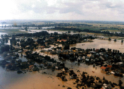 Po powodzi - 13okwroc.jpg