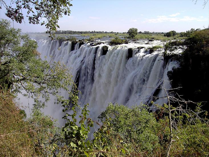 Zambia - Zambia_Victoria_Falls.jpg